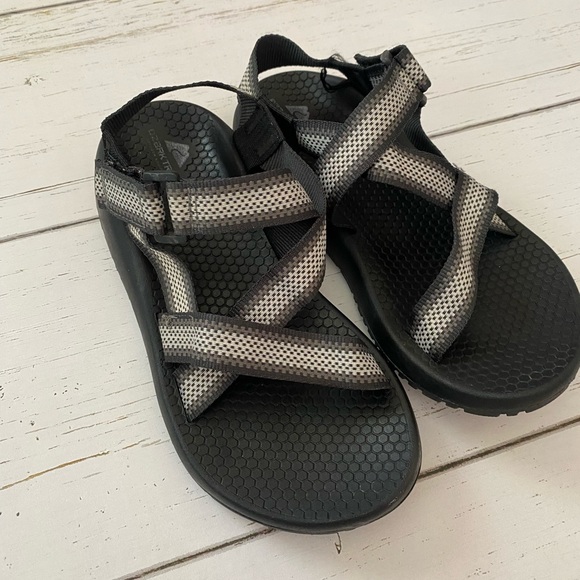 Ozark Trail Shoes - Women’s ozark trail sandals size 8